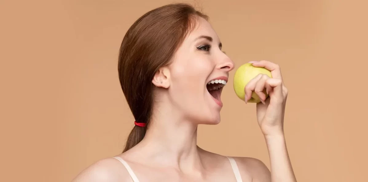 Will Food Get Dissolved Over Time if Stuck in Your Teeth